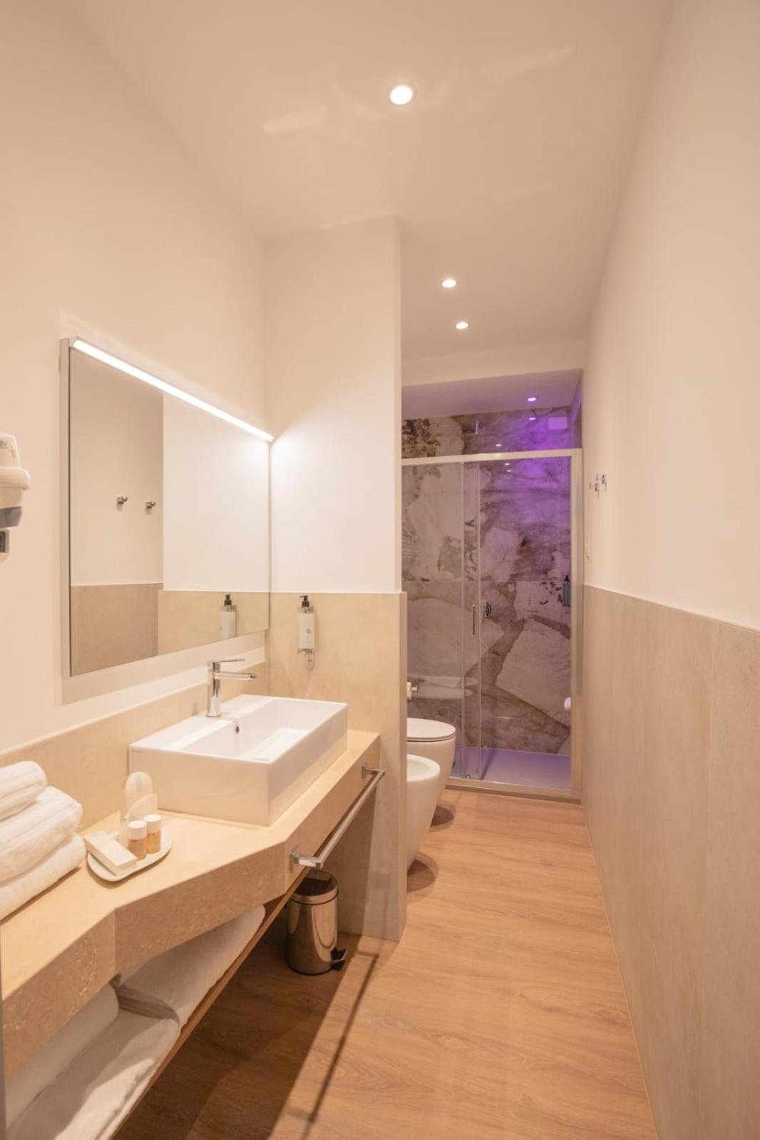 Trevi Monti House Pensionat Rom